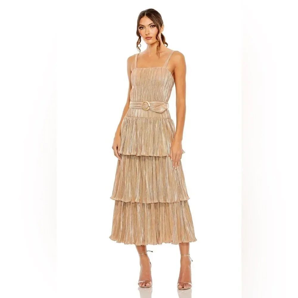 MAC DUGGAL IEENA Ruffle Tiered Buckle Detail Dress/ size 2